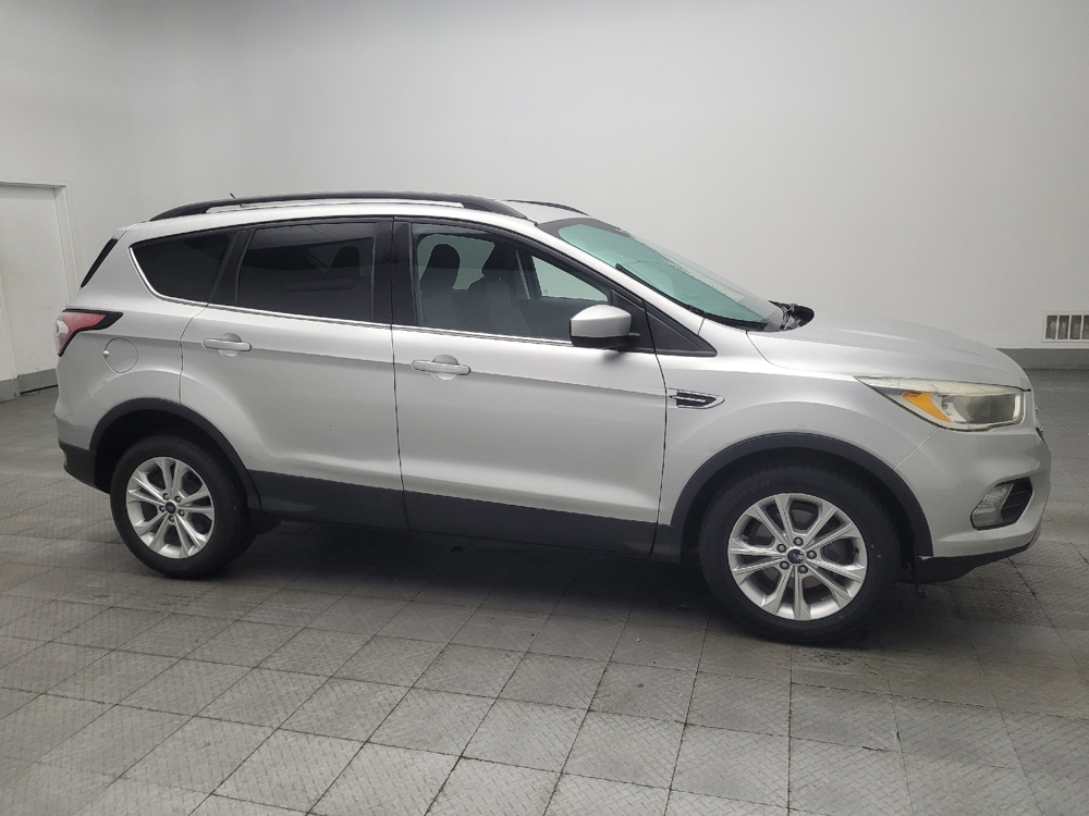 2018 Ford Escape SE - Photo 9
