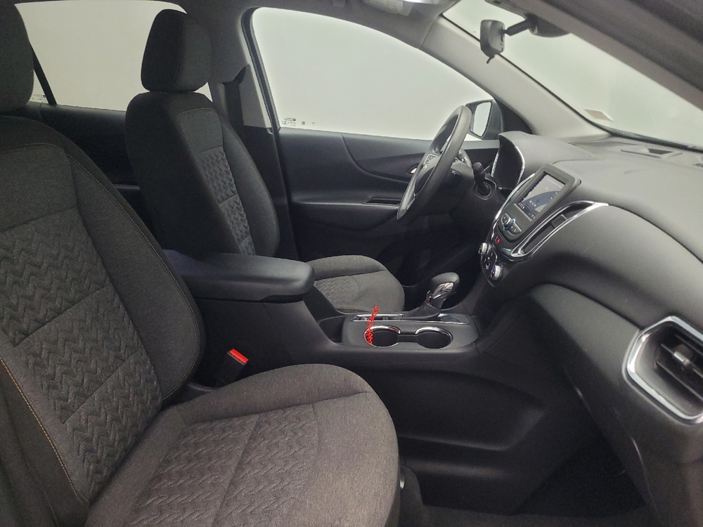 2022 Chevrolet Equinox LT - Photo 16