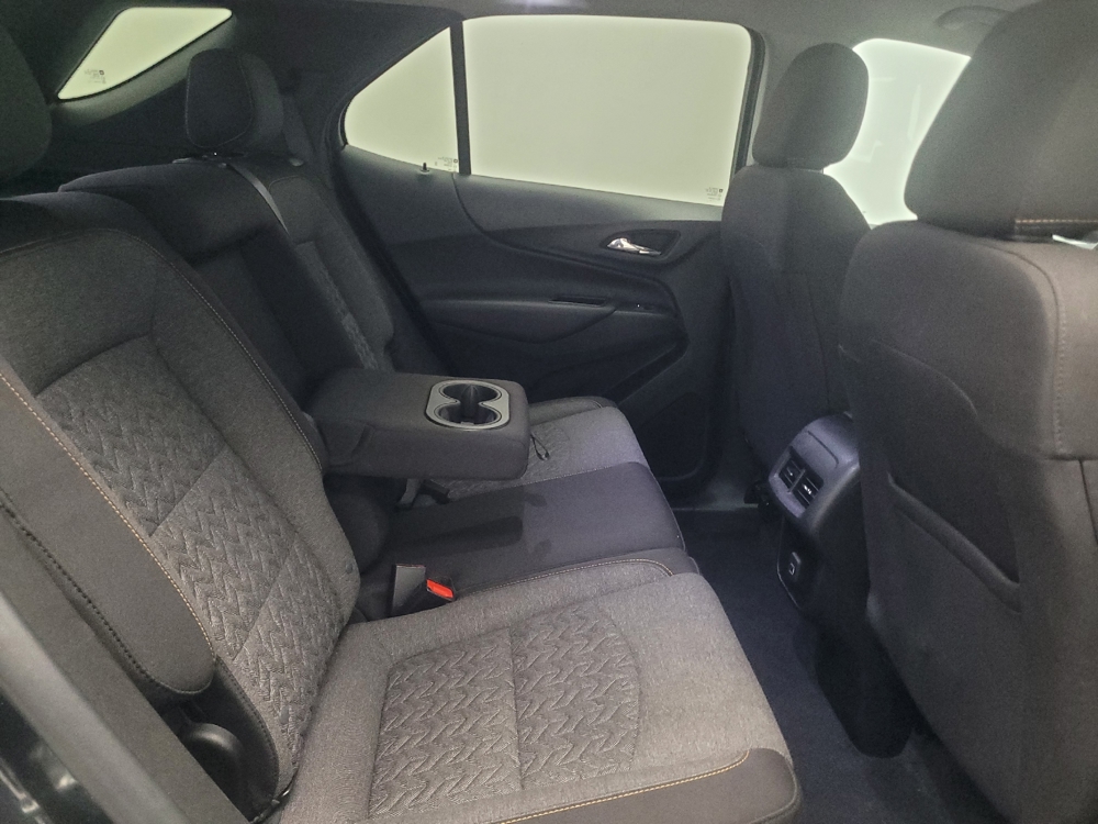 2022 Chevrolet Equinox LT - Photo 15