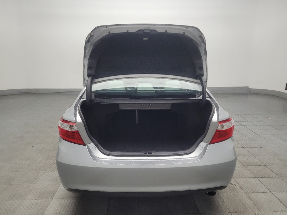 2017 Toyota Camry XLE - Photo 22