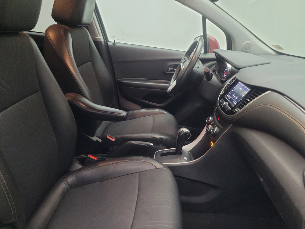 2022 Chevrolet Trax LT - Photo 16