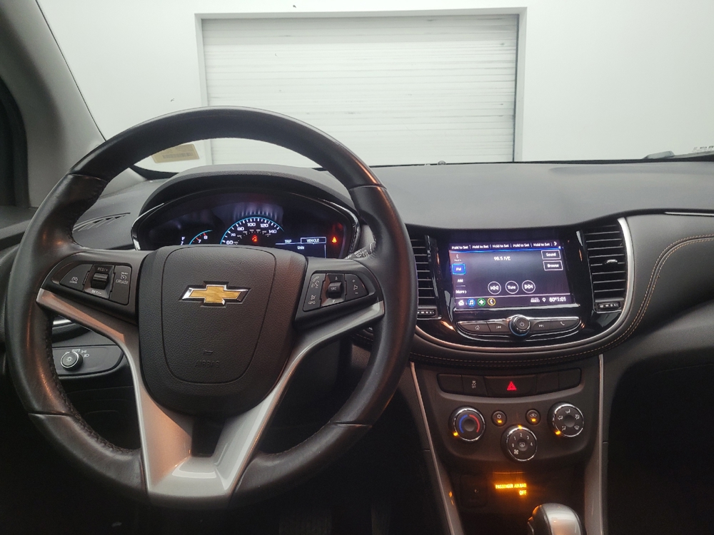 2022 Chevrolet Trax LT - Photo 17