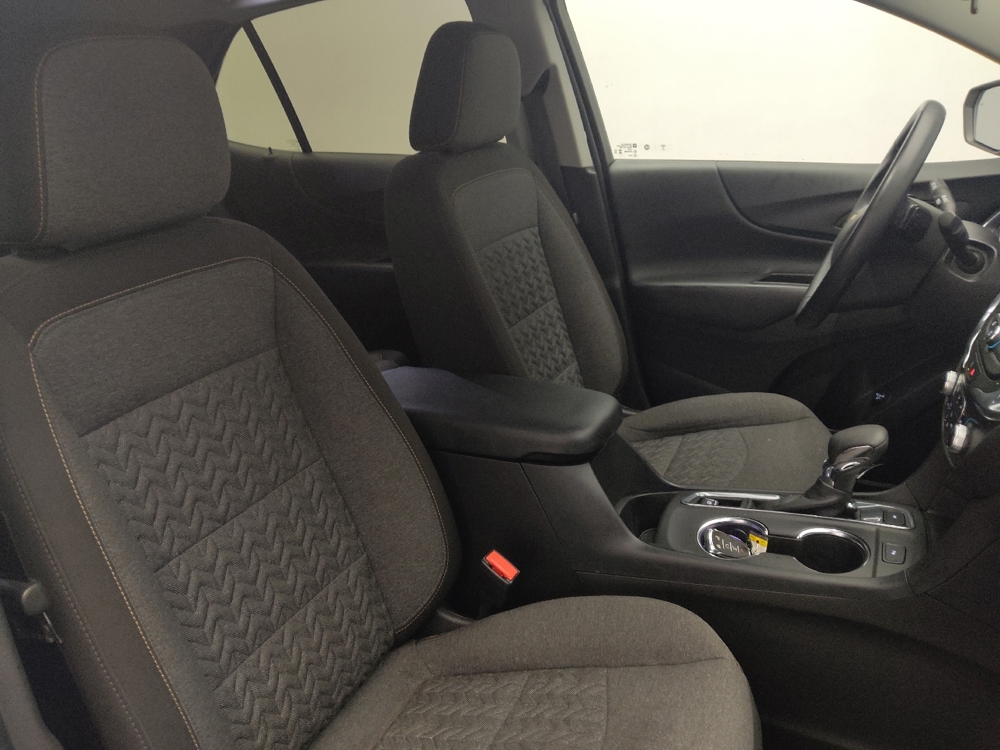 2024 Chevrolet Equinox LT - Photo 16