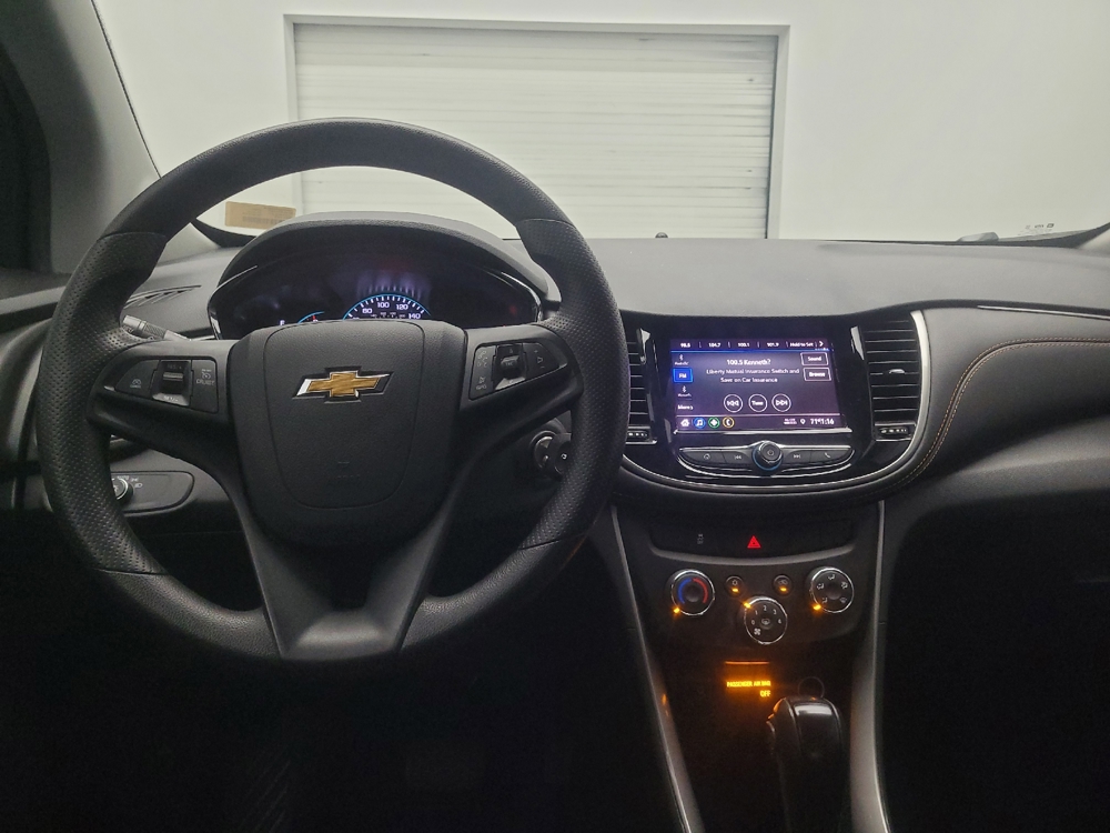 2020 Chevrolet Trax LS - Photo 17