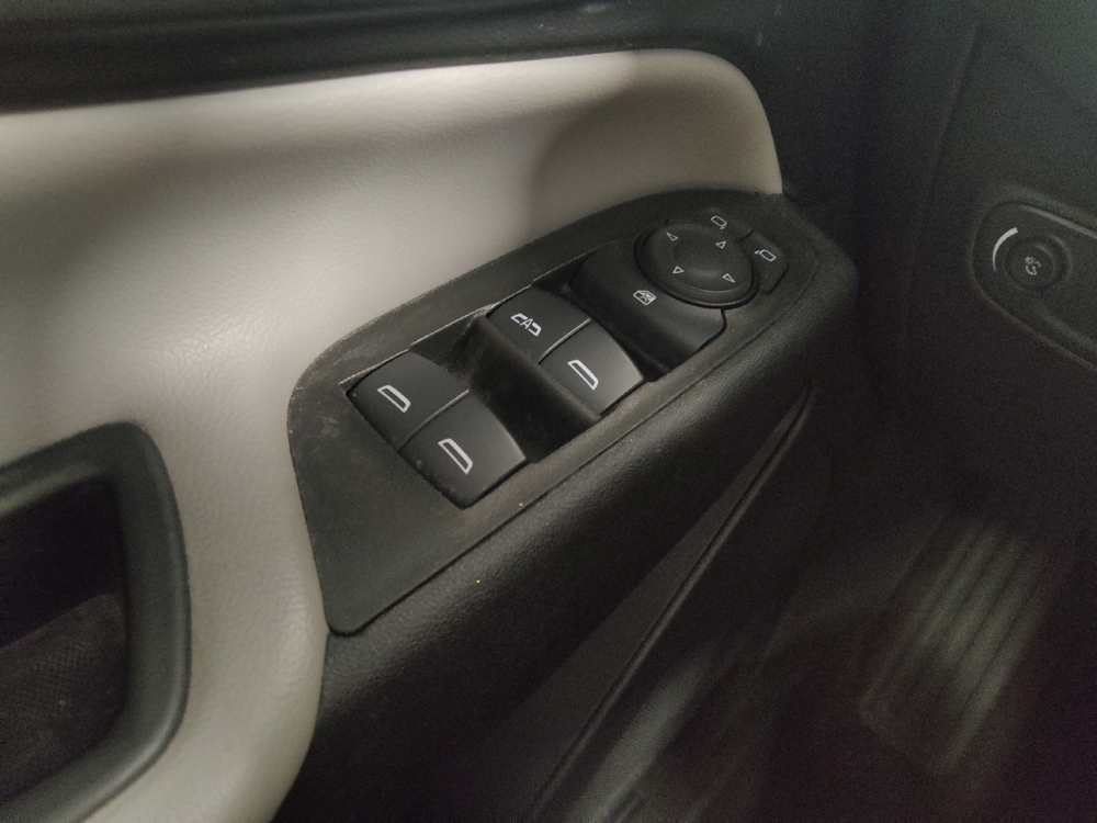 2024 Chevrolet Equinox LS - Photo 21