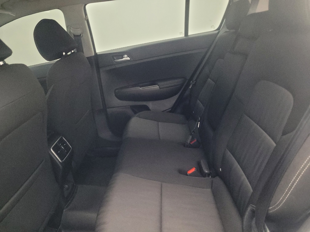 2020 Kia Sportage LX - Photo 14