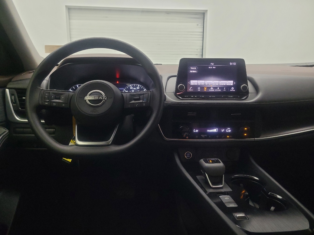2023 Nissan Rogue SV - Photo 17