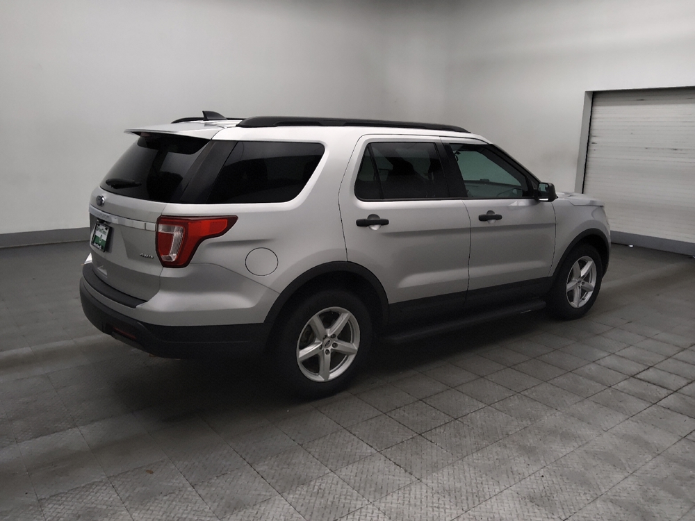 2018 Ford Explorer Base - Photo 8