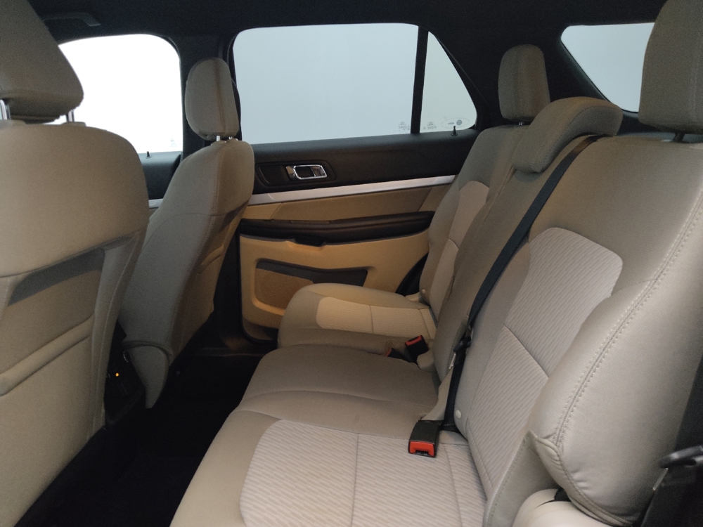 2018 Ford Explorer Base - Photo 14