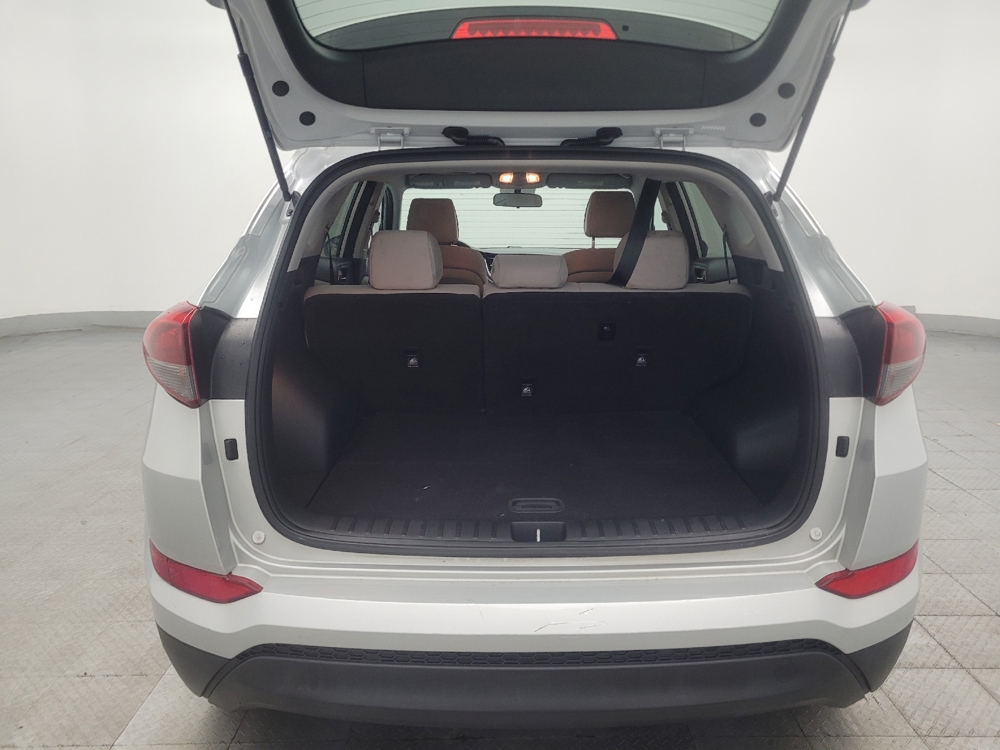 2017 Hyundai Tucson SE - Photo 22