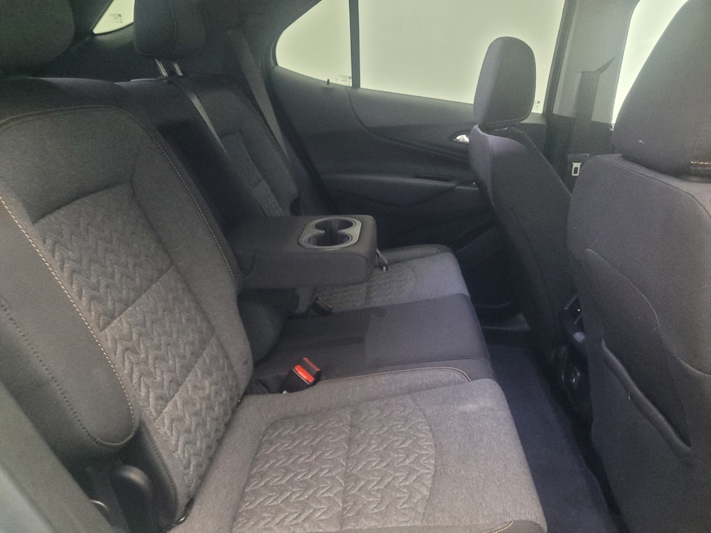 2022 Chevrolet Equinox LT - Photo 16