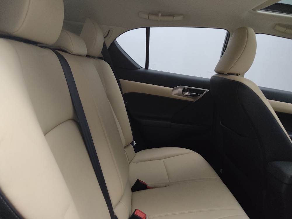 2015 Lexus CT Base - Photo 15