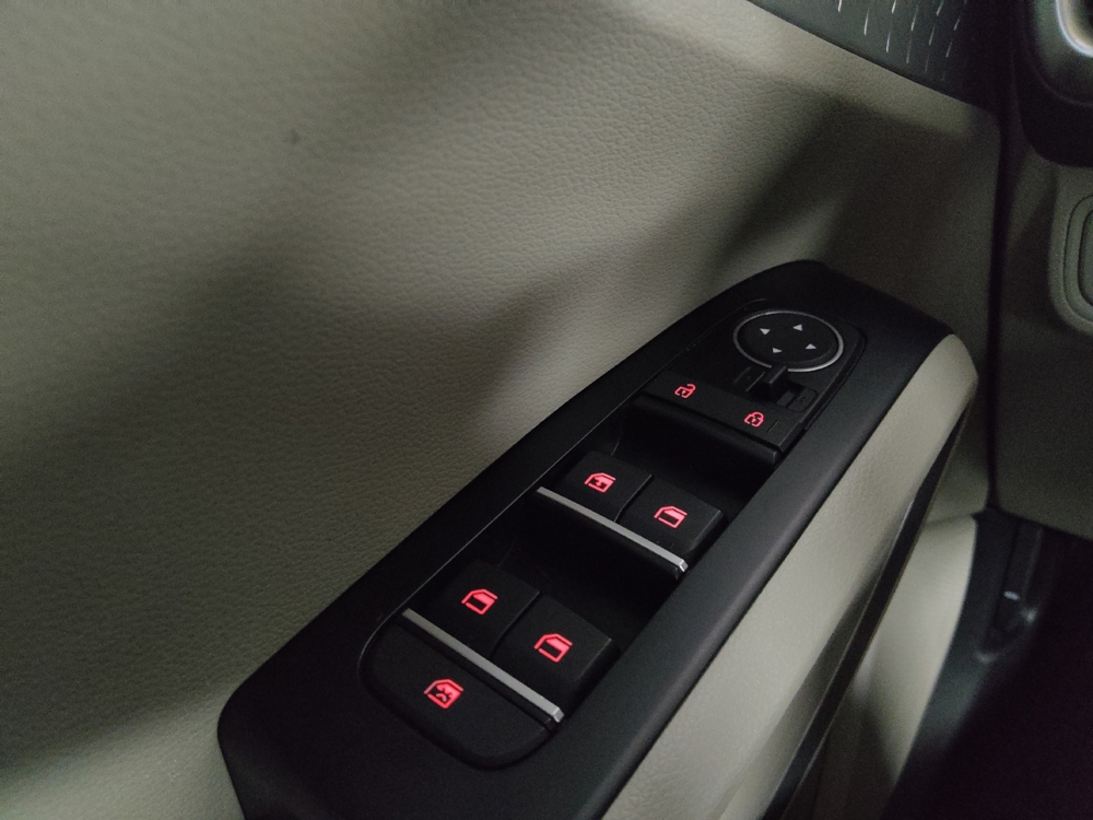 2022 Kia Soul LX - Photo 21