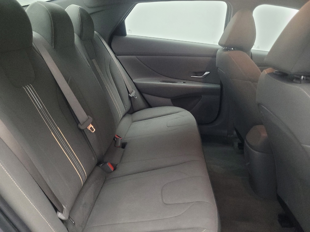 2025 Hyundai Elantra Blue - Photo 15