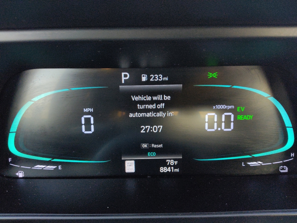 2025 Hyundai Elantra Blue - Photo 18