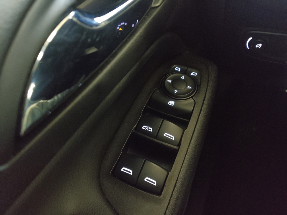 2024 Chevrolet Equinox LT - Photo 21