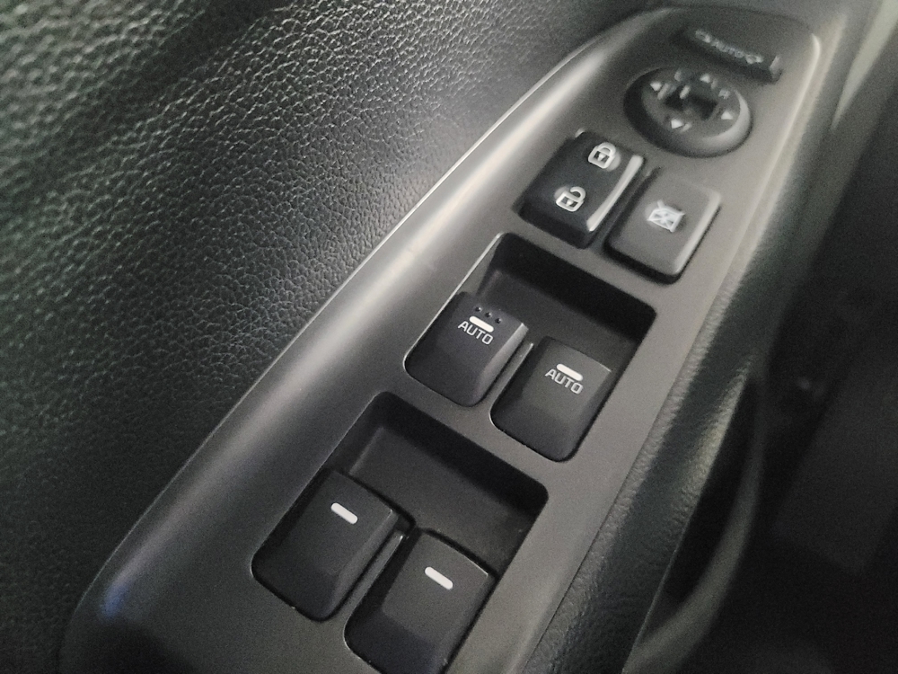 2017 Kia Forte EX - Photo 21