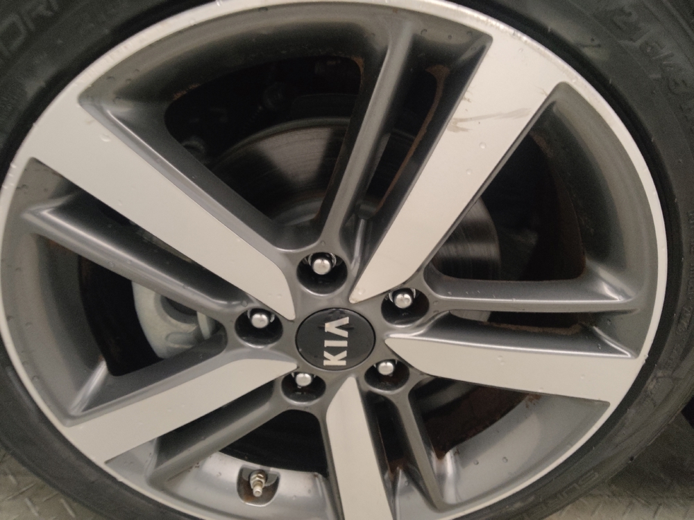 2017 Kia Forte EX - Photo 24