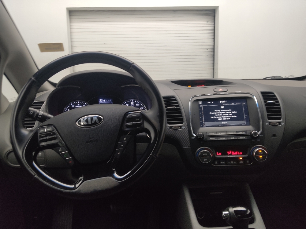 2017 Kia Forte EX - Photo 17