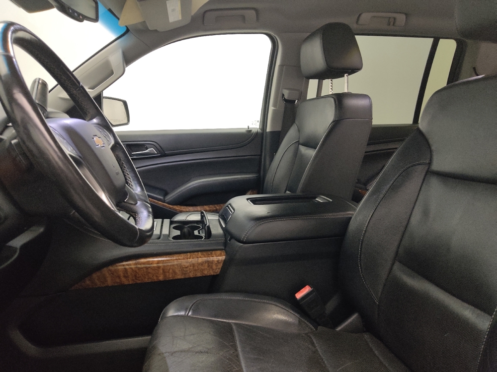 2018 Chevrolet Suburban Premier - Photo 13