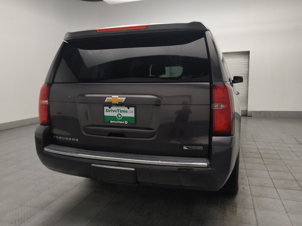 2018 Chevrolet Suburban Premier - Photo 6