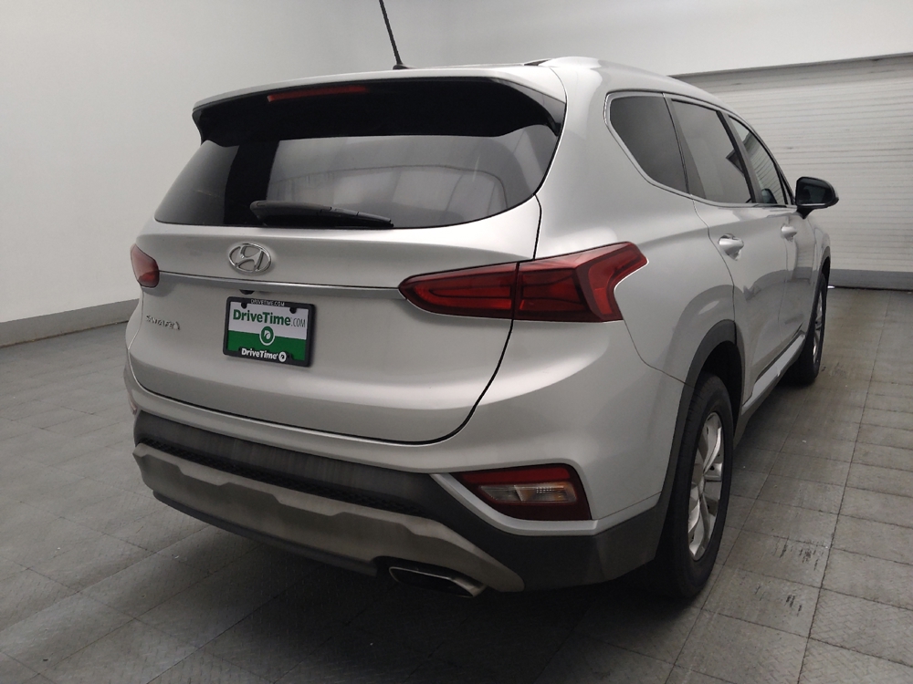 2020 Hyundai Santa Fe SE - Photo 7
