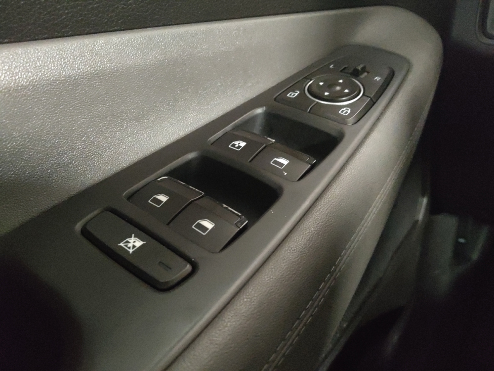 2020 Hyundai Santa Fe SE - Photo 21