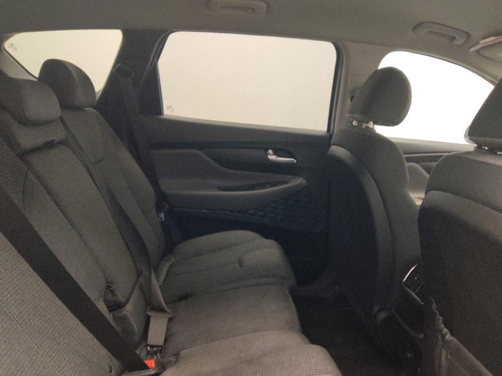 2020 Hyundai Santa Fe SE - Photo 15