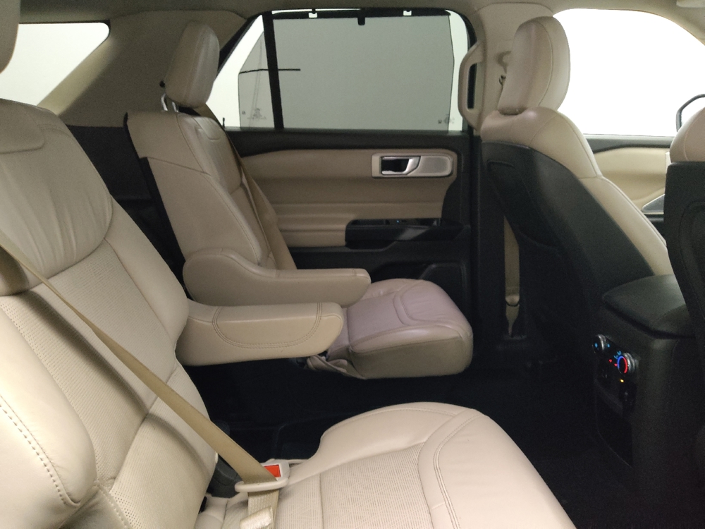 2020 Ford Explorer Platinum - Photo 15