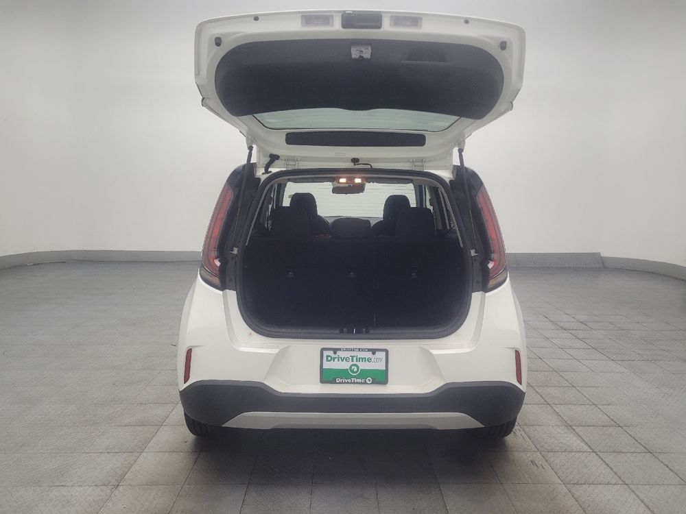 2023 Kia Soul LX - Photo 22