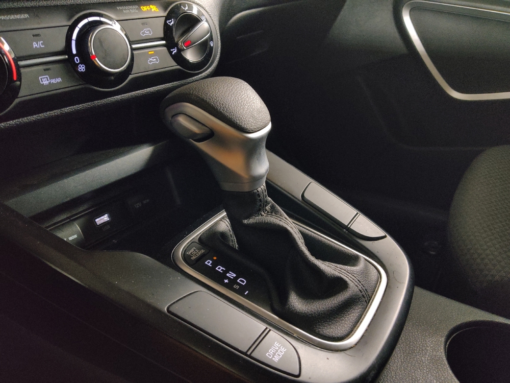 2023 Kia Soul LX - Photo 20