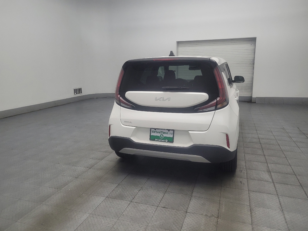 2023 Kia Soul LX - Photo 6