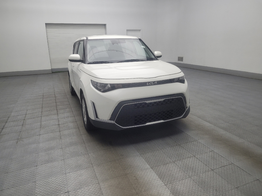 2023 Kia Soul LX - Photo 10