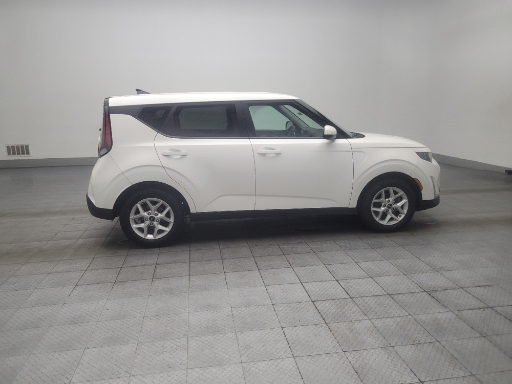 2023 Kia Soul LX - Photo 8
