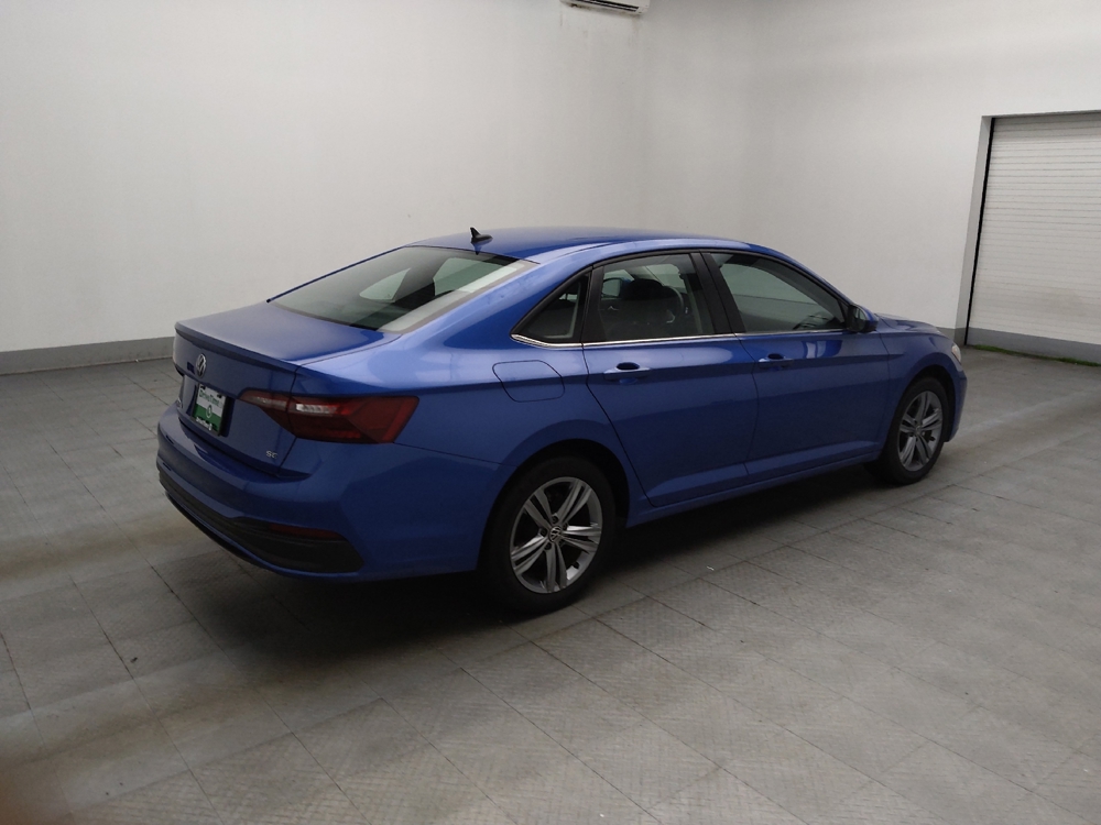 2024 Volkswagen Jetta SE - Photo 8