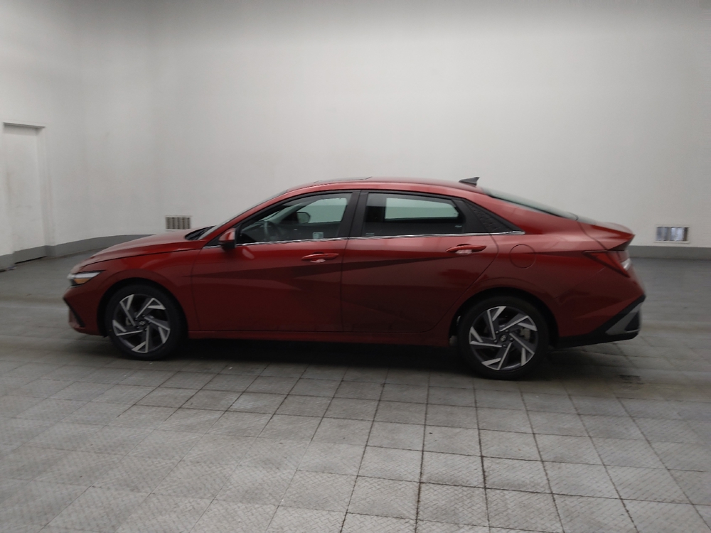 2025 Hyundai Elantra SEL - Photo 3