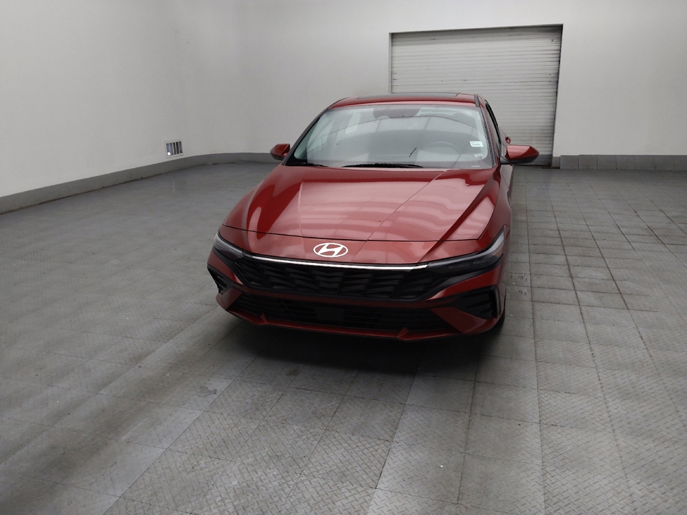 2025 Hyundai Elantra SEL - Photo 12