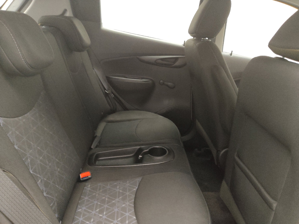 2020 Chevrolet Spark LS - Photo 15