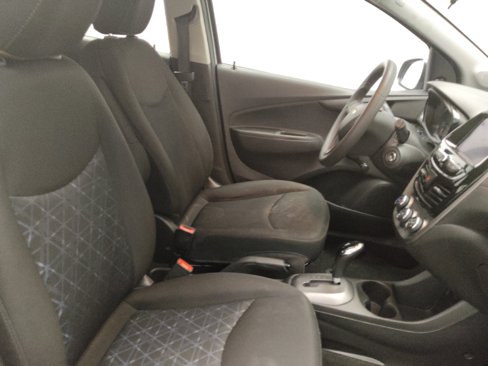 2020 Chevrolet Spark LS - Photo 16