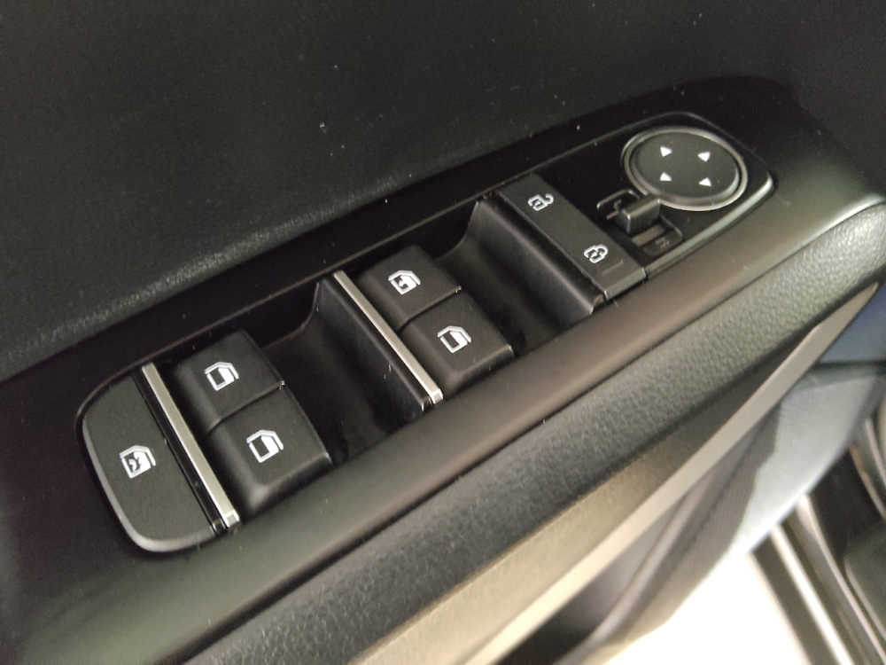 2022 Kia Soul LX - Photo 21