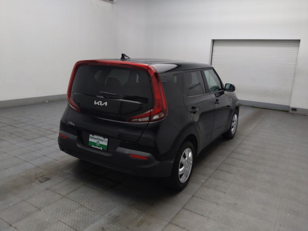 2022 Kia Soul LX - Photo 7