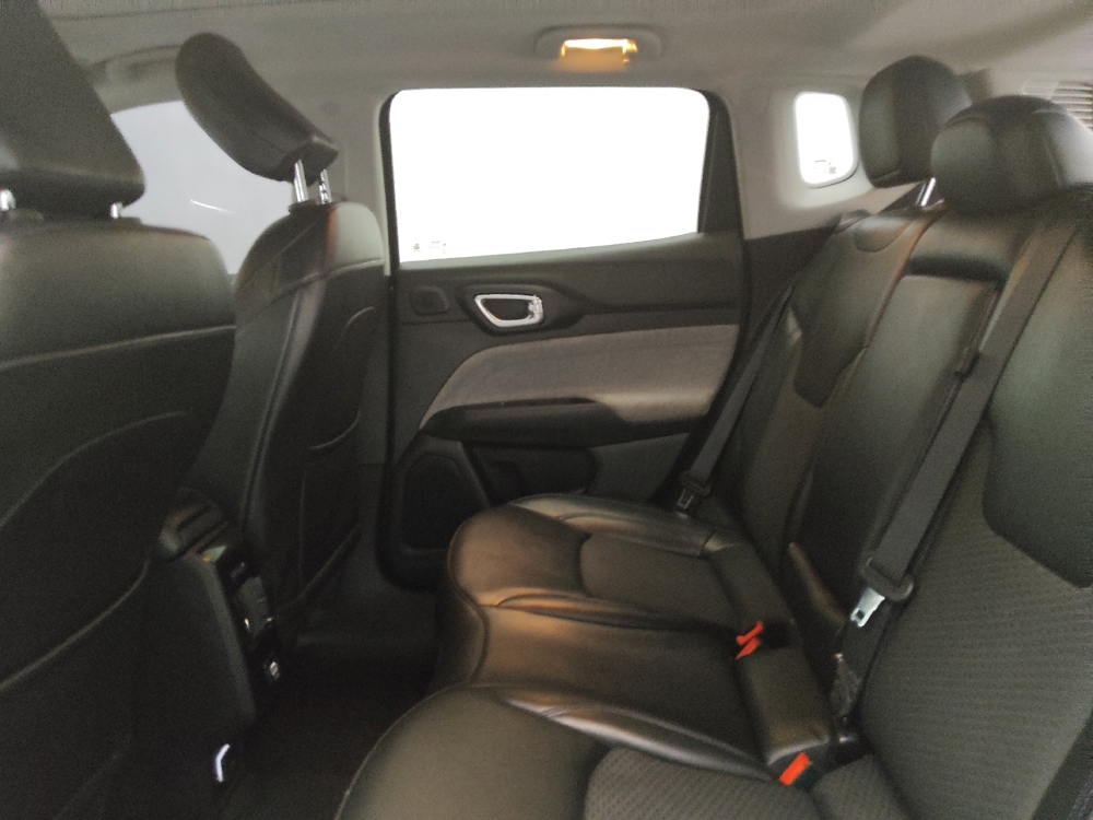 2022 Jeep Compass Latitude - Photo 14