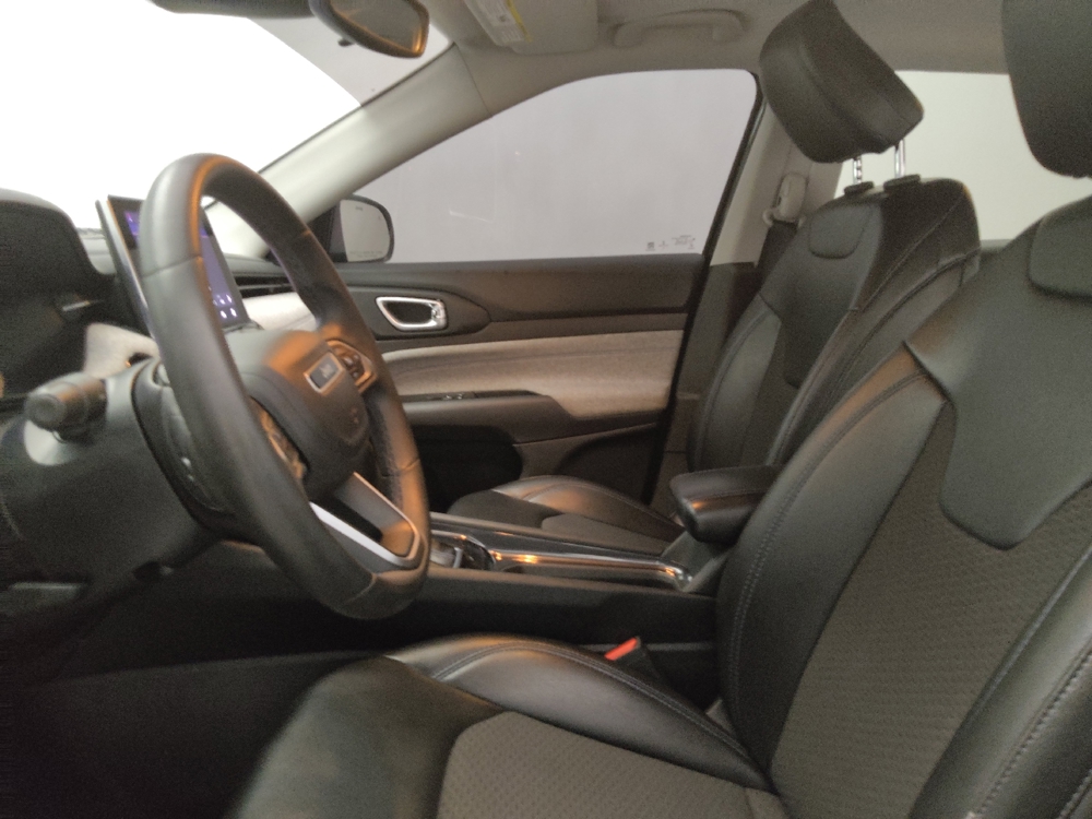 2022 Jeep Compass Latitude - Photo 13