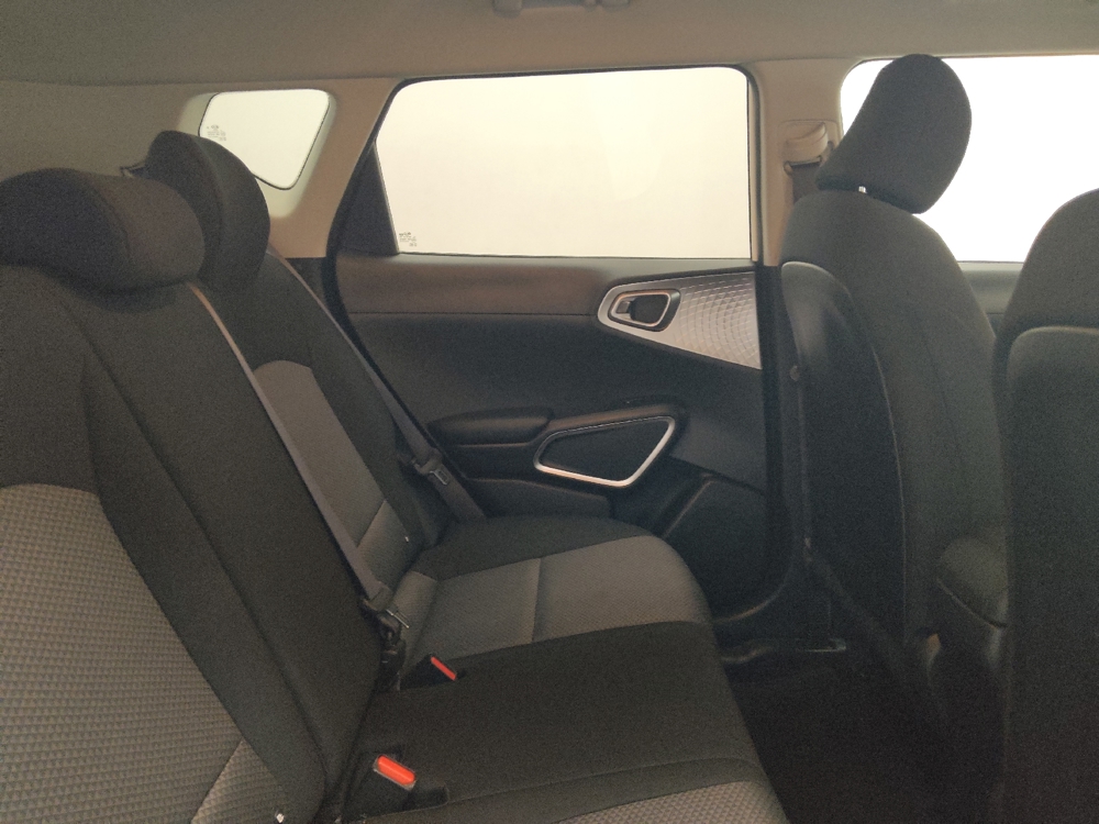 2020 Kia Soul LX - Photo 15