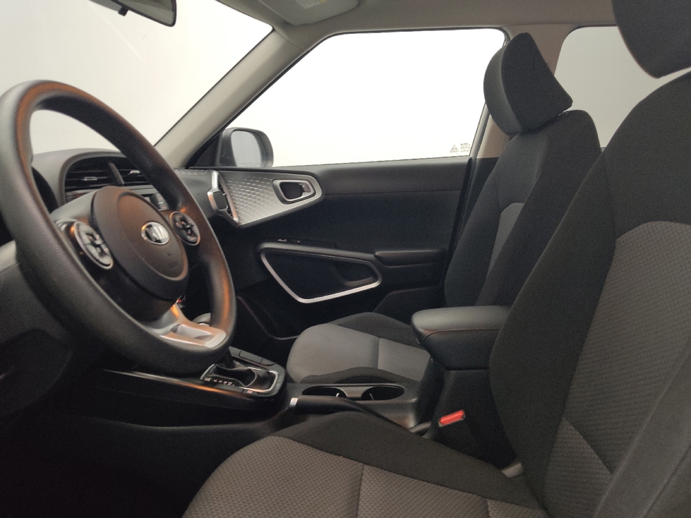 2020 Kia Soul LX - Photo 13