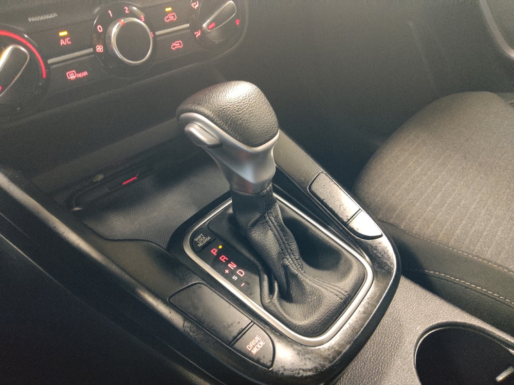 2021 Kia Soul S - Photo 20
