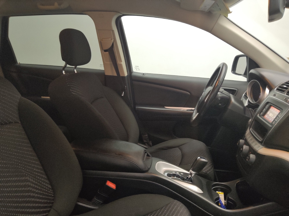 2019 Dodge Journey SE - Photo 16