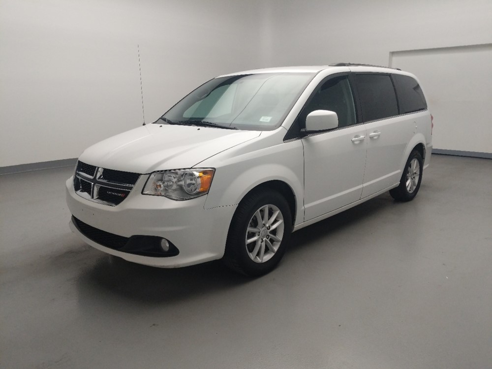 Used 2018 Dodge Grand Caravan Driver Front Bumper