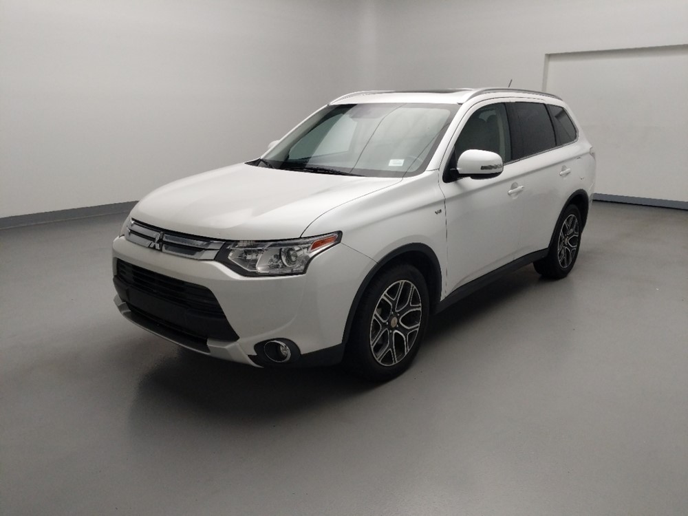 Used 2015 Mitsubishi Outlander Driver Front Bumper