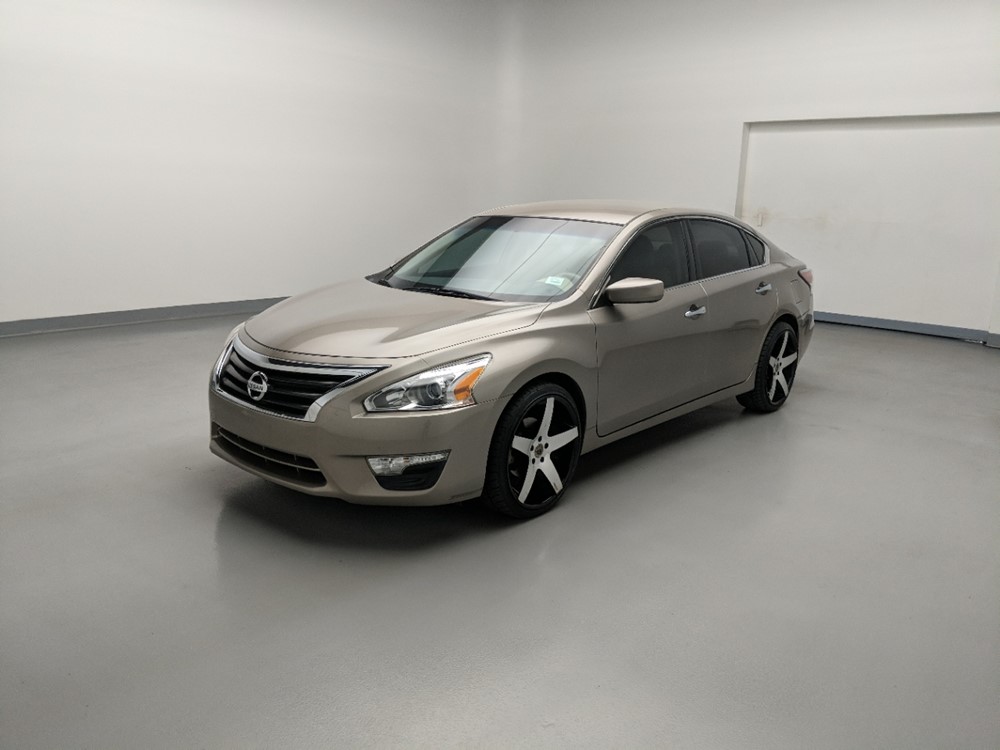 Used 2015 Nissan Altima Driver Front Bumper